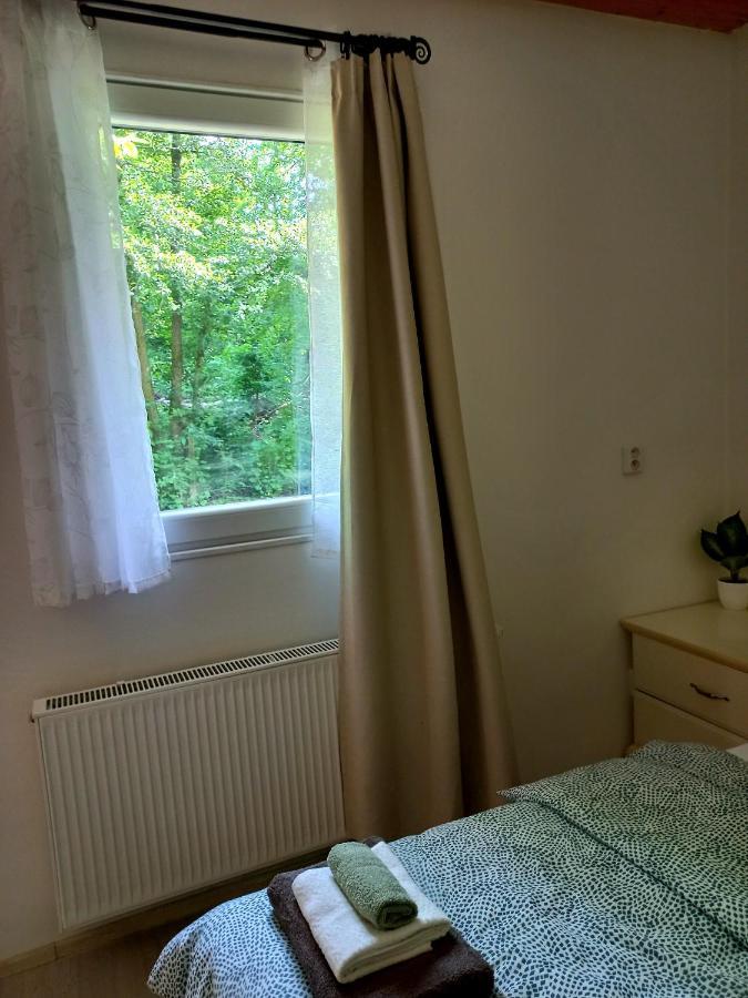Apartmany Kocanda Jesenice  Extérieur photo